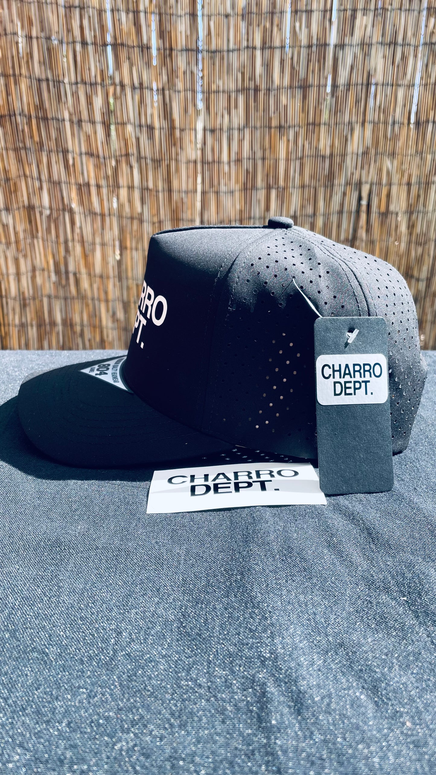 Black/khaki bottom Performance Snapback